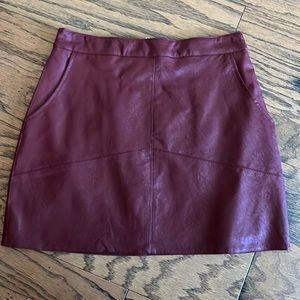 Lulus crimson faux leather mini skirt size small.